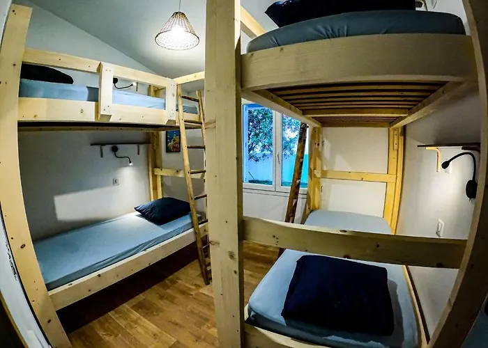 Oleron Surf House * Allards